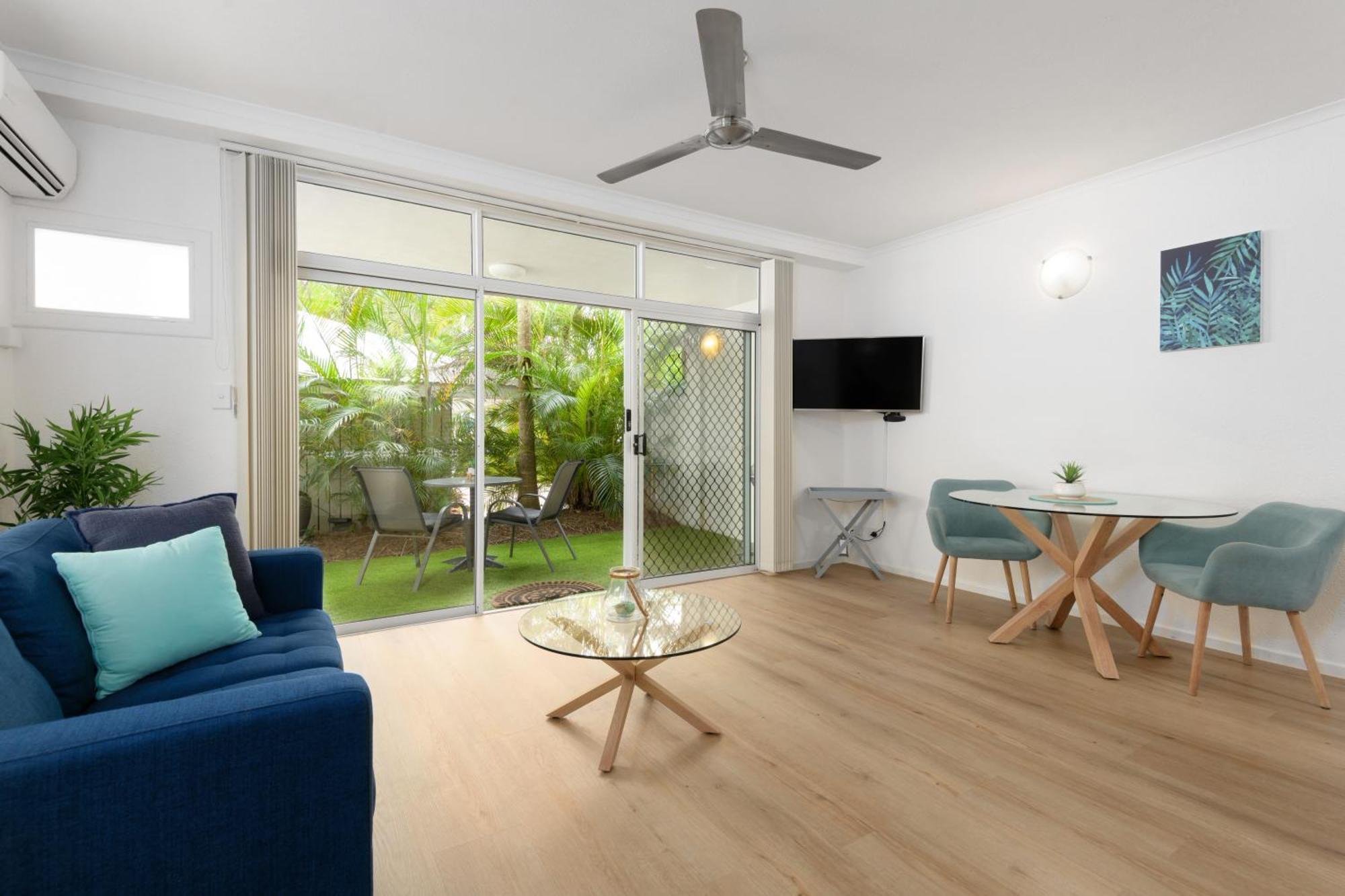 1 Bedroom @ Palm #2 Apartment *